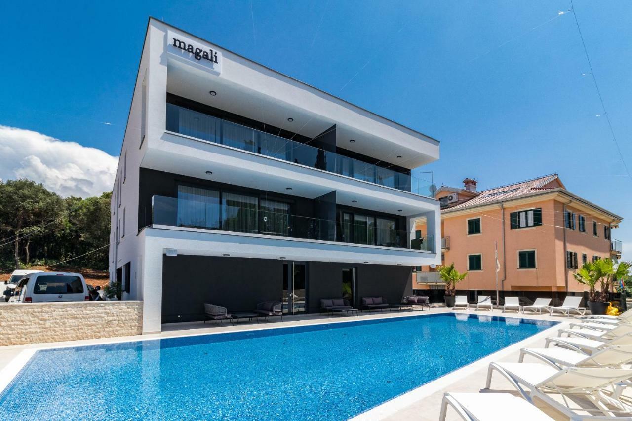 Luxury Apartments Magali 1 Rovinj Exterior photo