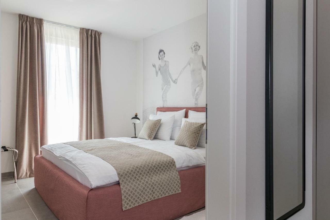 Luxury Apartments Magali 1 Rovinj Exterior photo